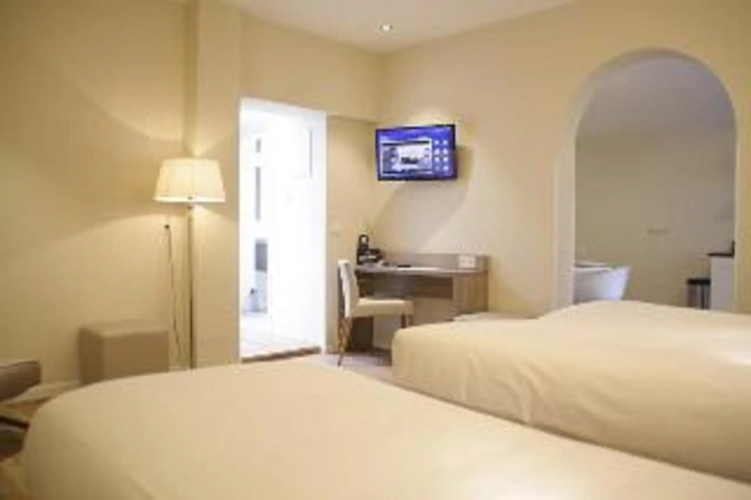 Andante Hotel