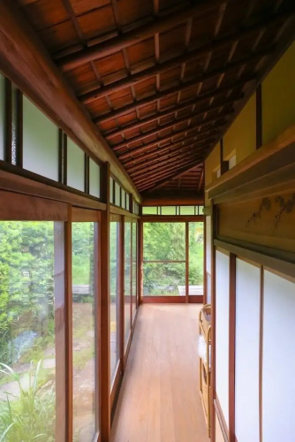EXP. Co-Onsen