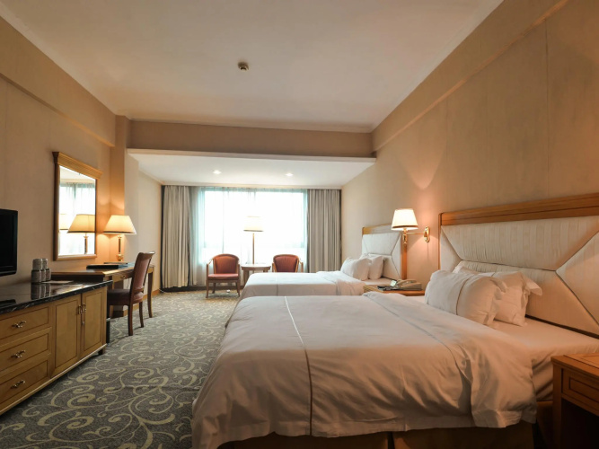 New Pearl River Hotel