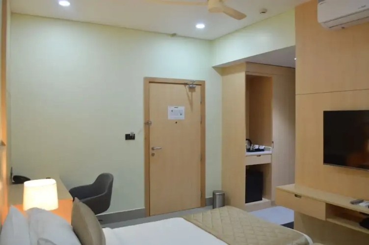JBR Residency