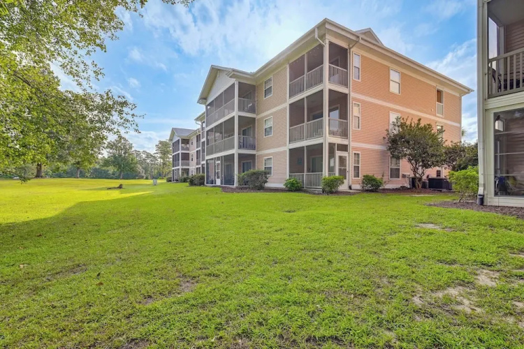 Resort Amenity Access: Chic Myrtle Beach Condo!