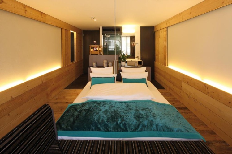 Beer Crate Double room