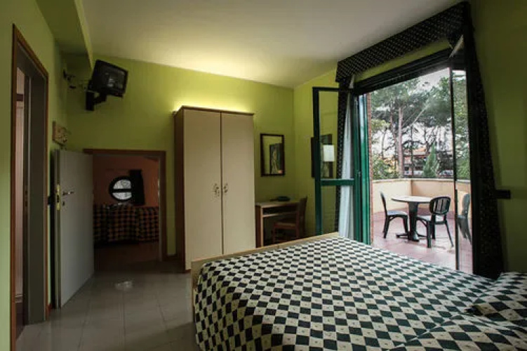 Kaire Hotel