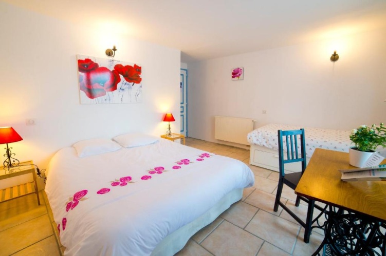 Classic Quadruple room