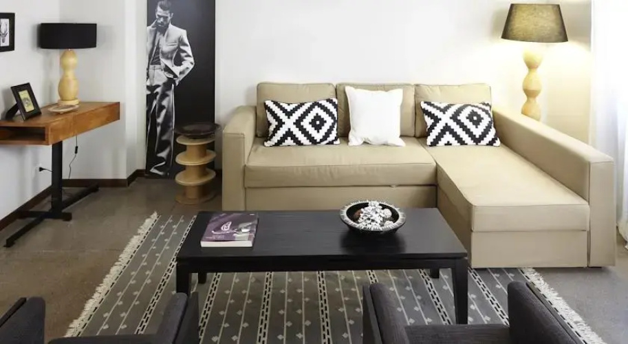 RHS Serviced Apartments Como