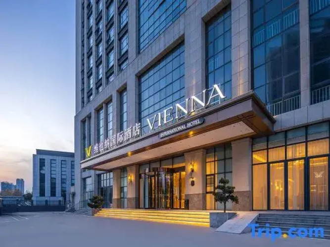 Xuchang Electric Valley Furong Lake Store