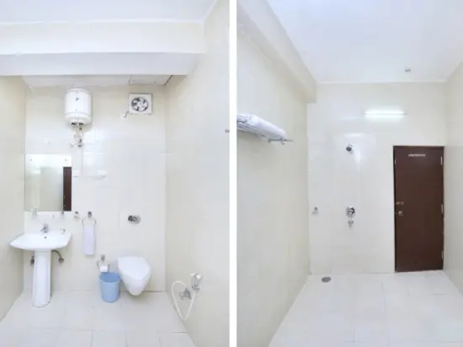 OYO 23580 Hotel The Grand