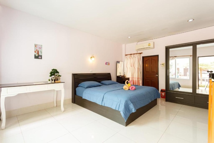Standard Double room with view