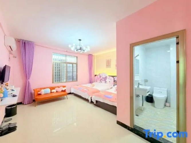 Standard Family room