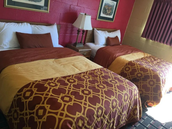 Royal Inn