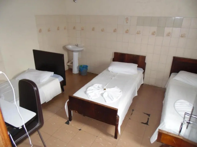 Economy Triple room