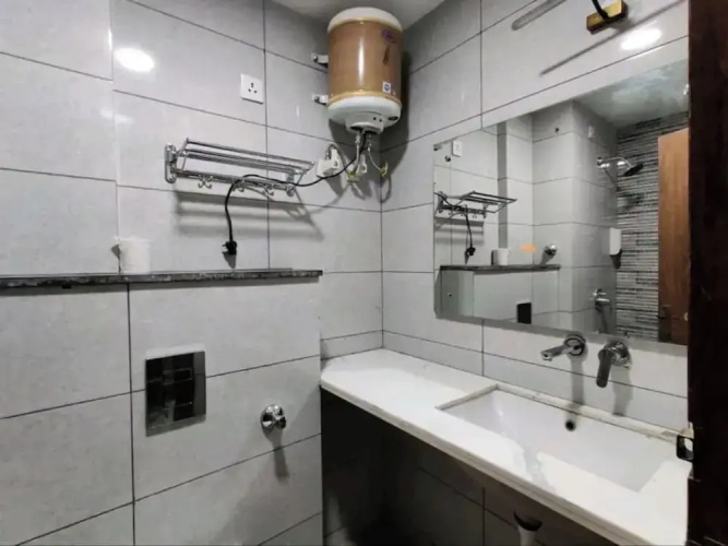 Hotel Blue Shine