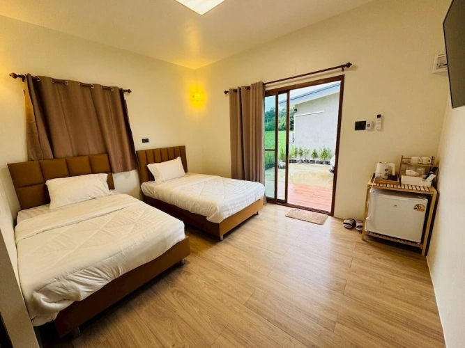 Superior Double room with balcony and with mountain view