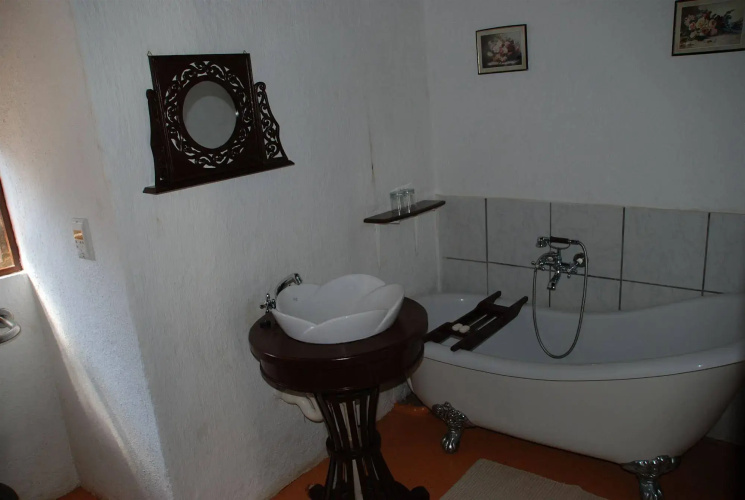 Hamilton Parks Country Lodge