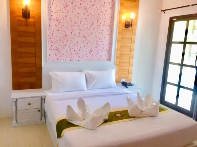 Suite with balcony