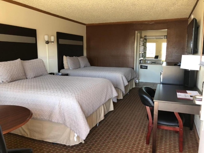 Standard Quadruple room