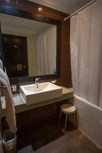 Standard Triple room with balcony