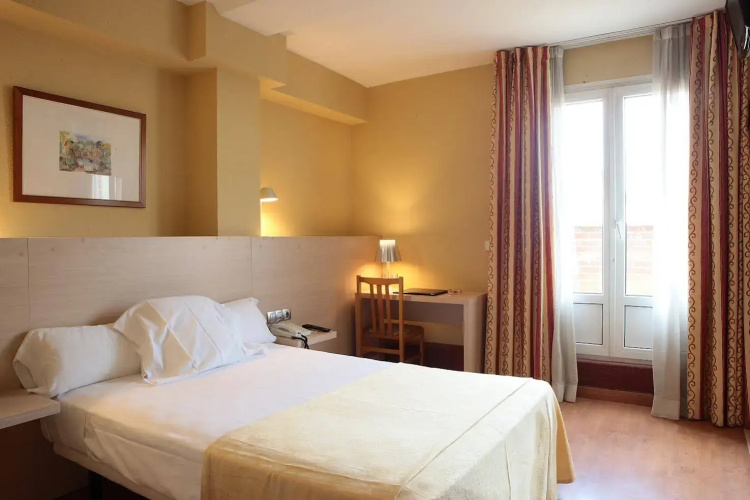 Hotel Burlada