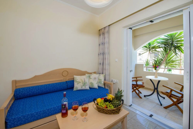 Toxo Hotel