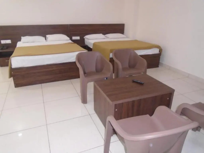 Hotel SSR Residency