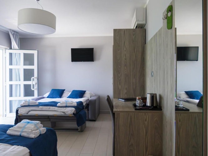 Superior Triple room
