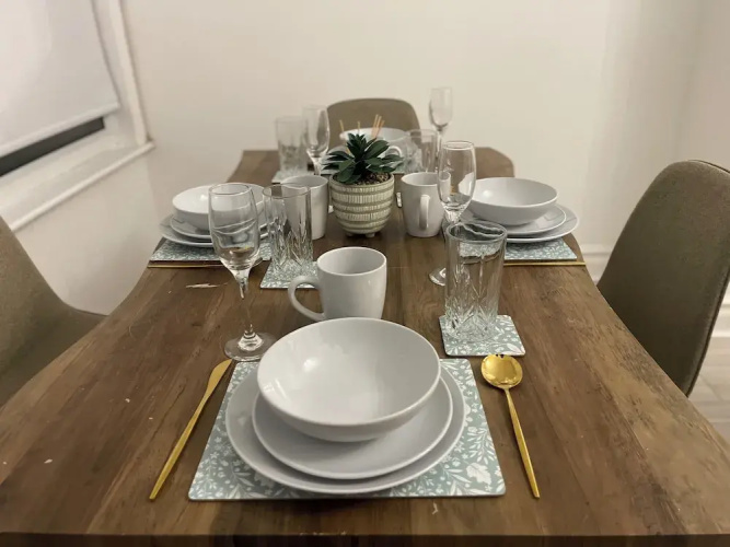 Cosy Contractor Stay-Sleeps 4