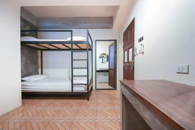 Quadruple Suite
