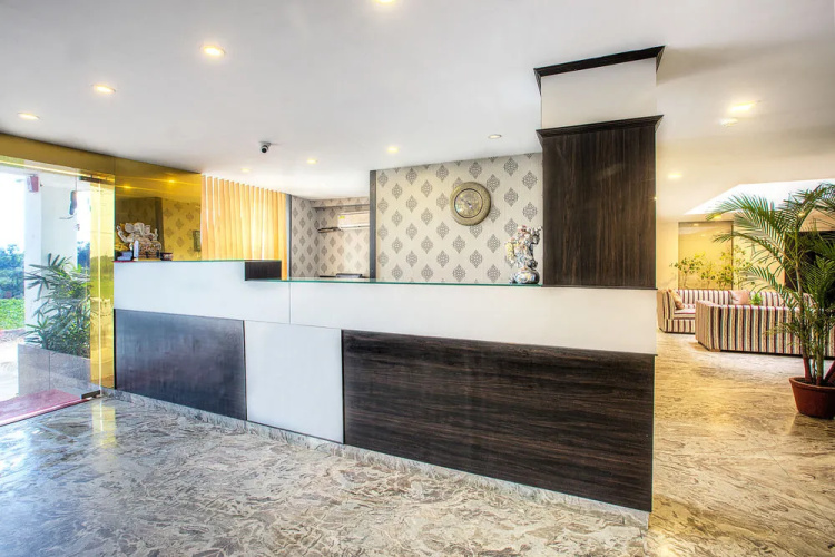 Treebo Chandigarh Grand
