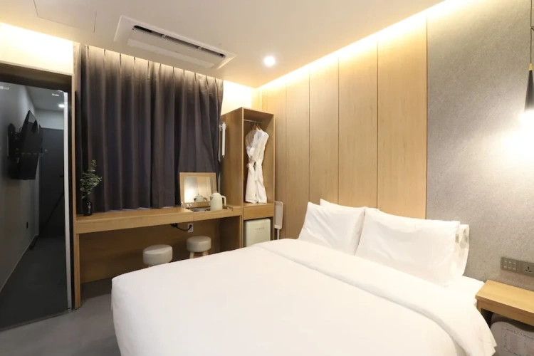 Premium room