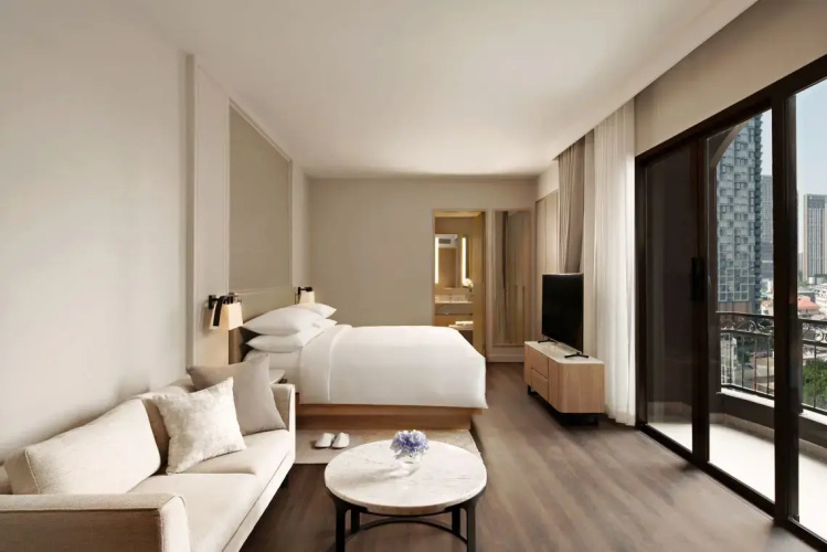 Double Studio with balcony and with city view