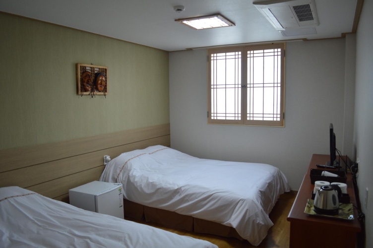 Standard Twin Family room