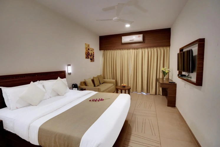 Grand room