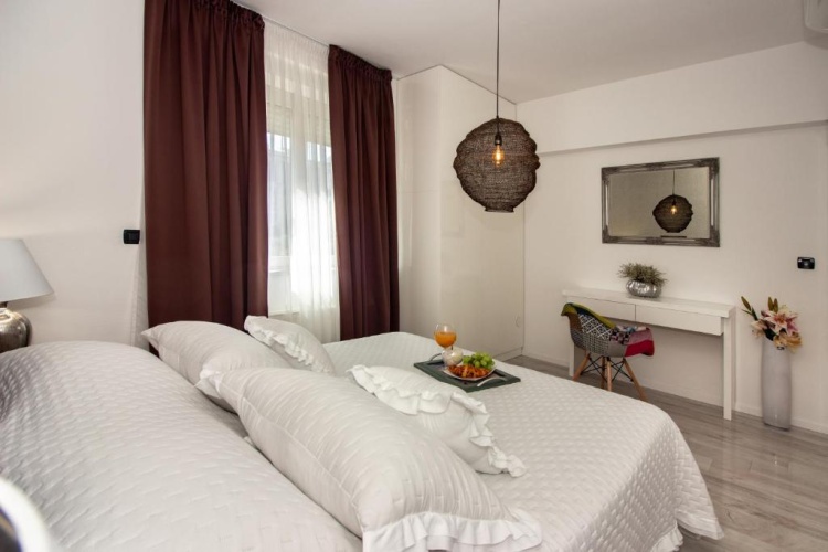 3 Bedrooms Apartment with sea view