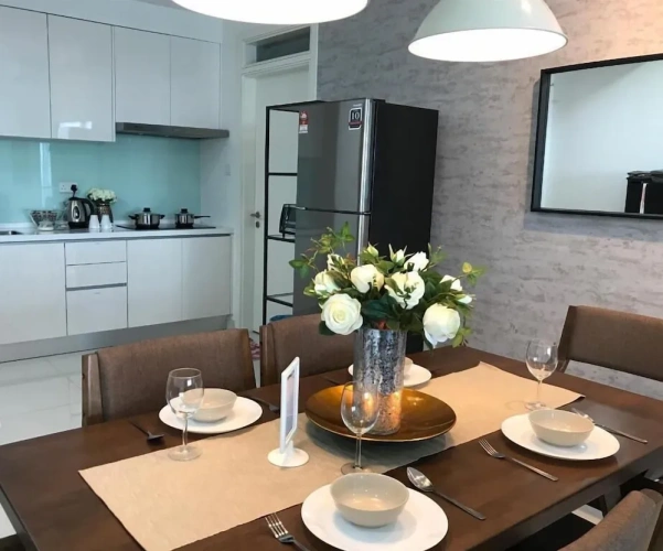3 Bedrooms Classic Apartment