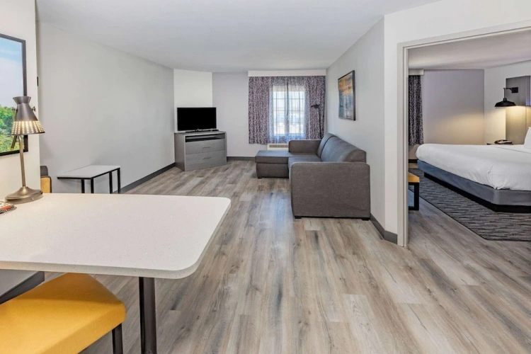Double Suite