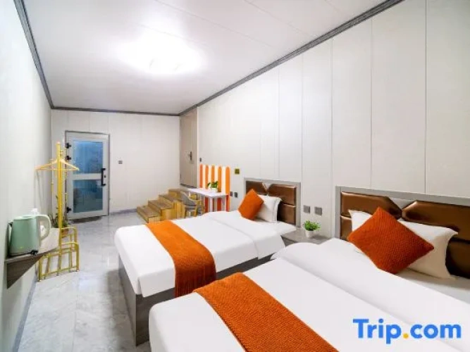 Economy Triple room