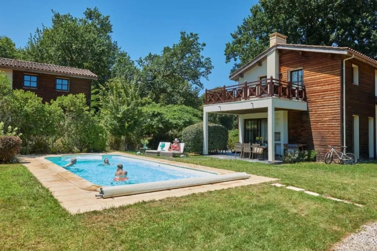 3 Bedrooms Superior Cottage