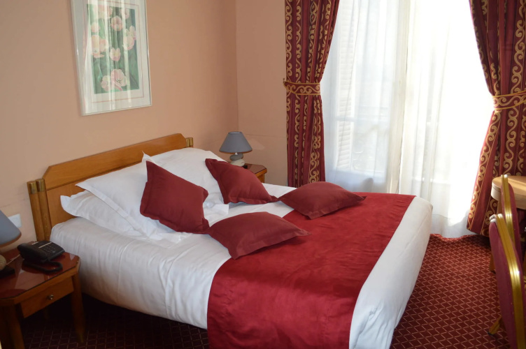 6VH Hotel