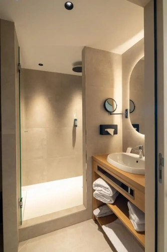 Deluxe Twin room with balcony