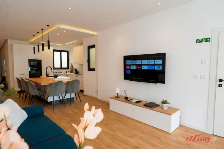 A Stylishly Dreamy Gozo Apartment