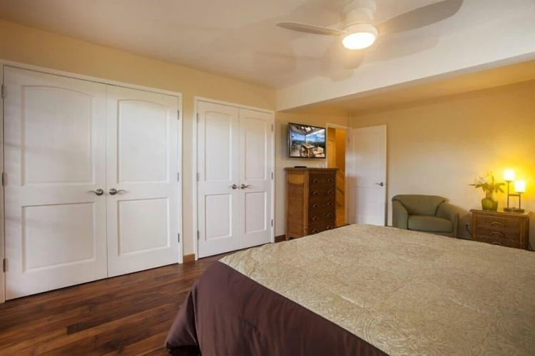 Wailea Ekolu, #914 2 Bedroom Condo by RedAwning
