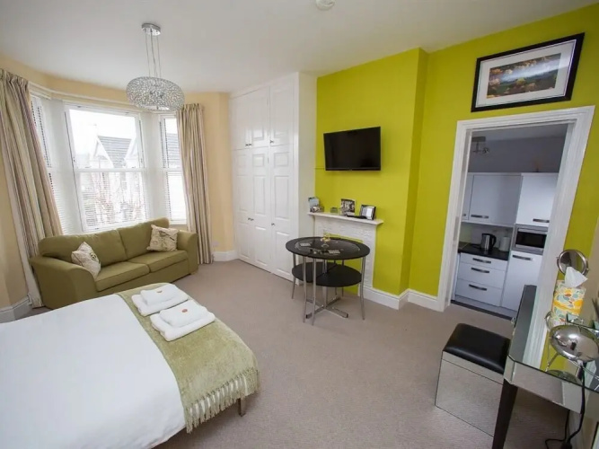 Studios At Glenthorne