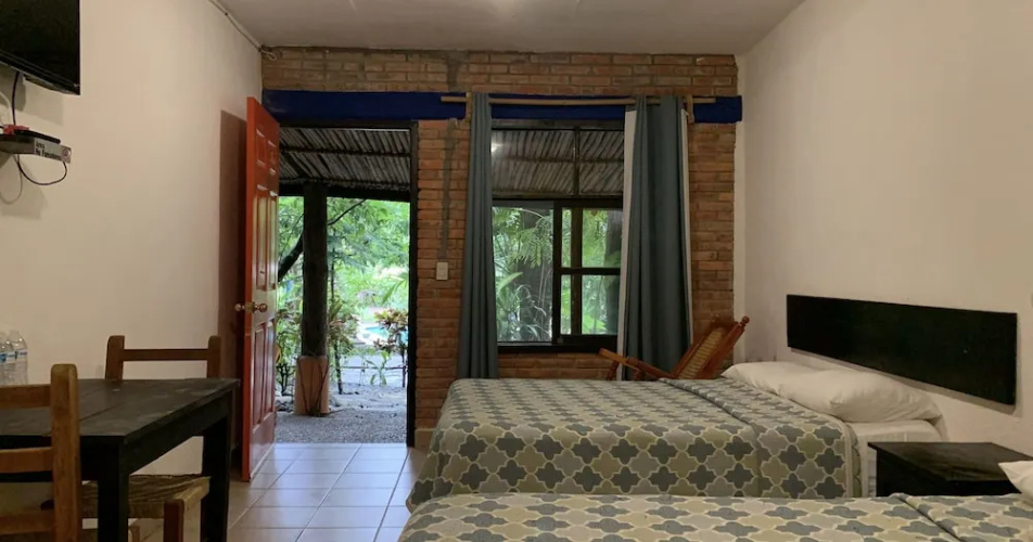 Quilas Hotel