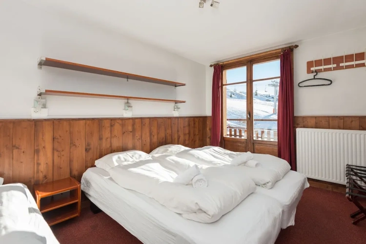 Standard Triple room with balcony