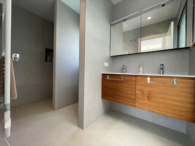Modern Villa Near Guardamar