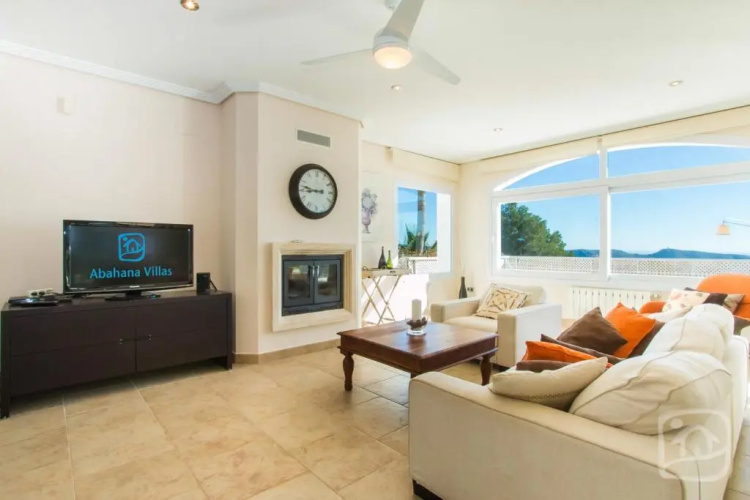 Abahana Villas Lou