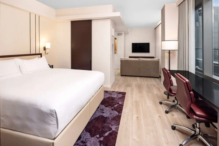 Premier Double Studio