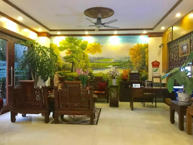 Phoenix 3 International Hotel
