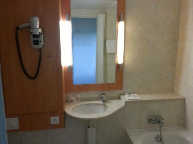 Standard Double room with lake view