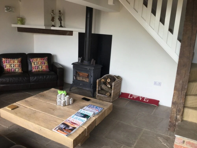 Impeccable Cottage Suitable for 2 Adults & 1 Child